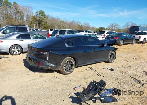 2025 Kia K4 Gt-Line z USA, uszkodzony, nr VIN 3KPFW4DE9SE128401